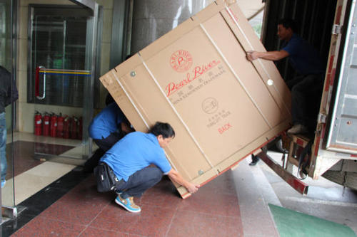 坡头钢琴贵重工艺品无忧运